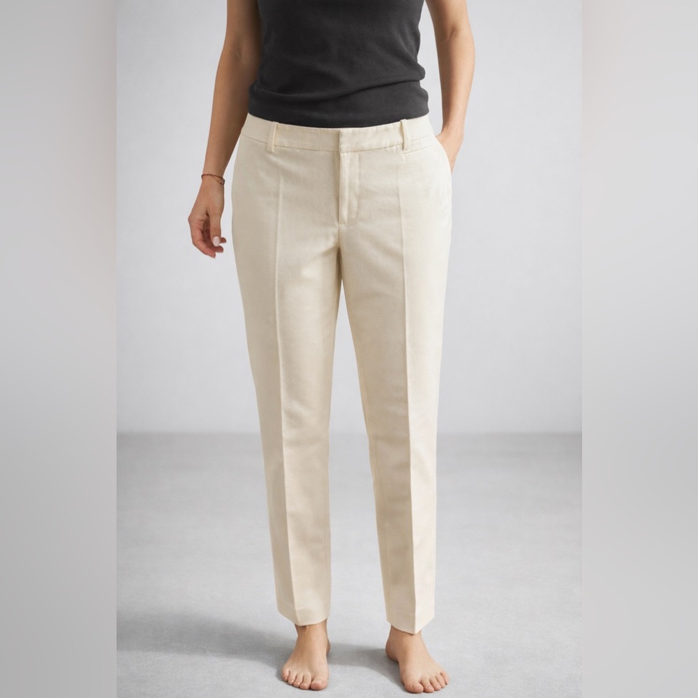 White House Black Market Cream Ankle-Length Tailored Pants